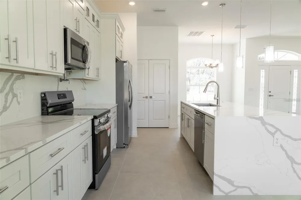 16559 SW 48TH TERRACE ocala, FL 34473