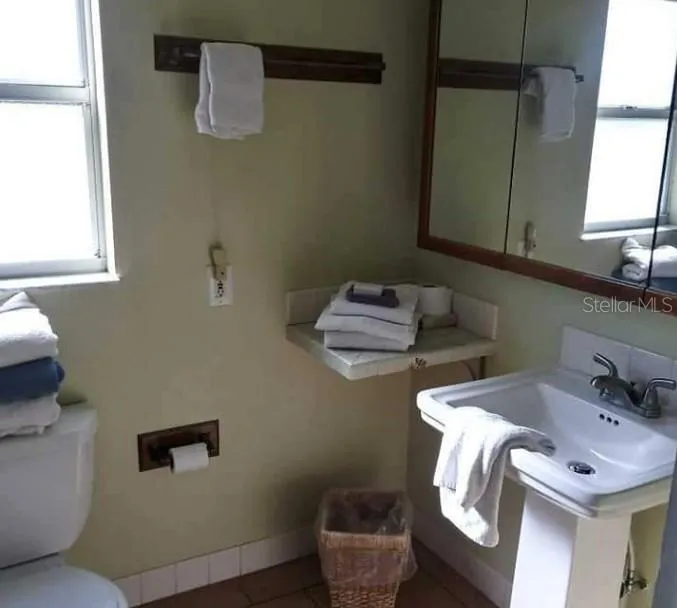 415 HAMDEN DRIVE Clearwater, FL 33767