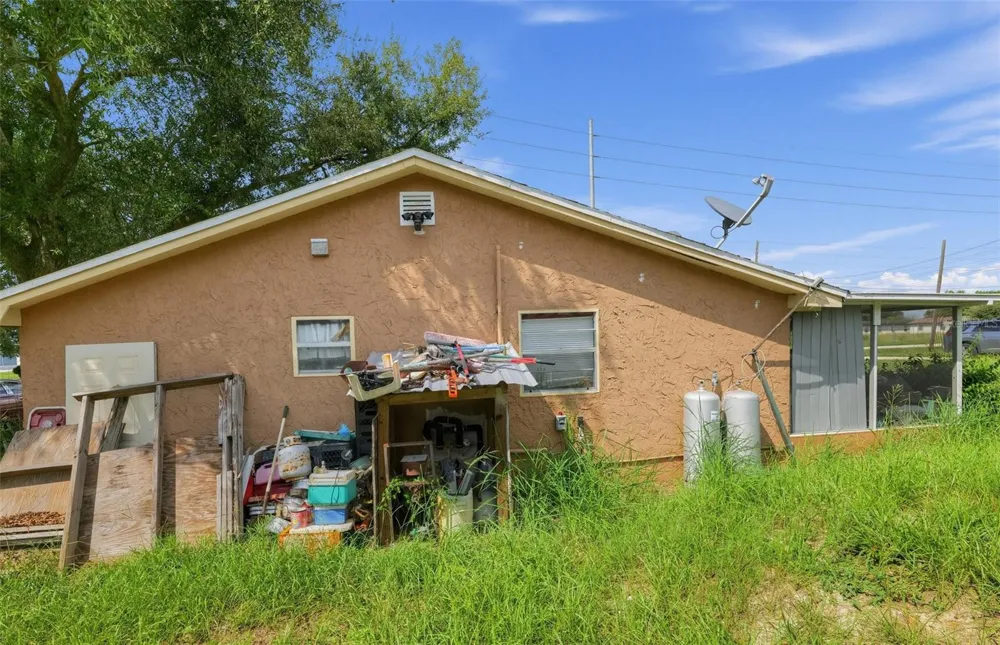 5933 WAVERLY ROAD Lake Wales, FL 33859