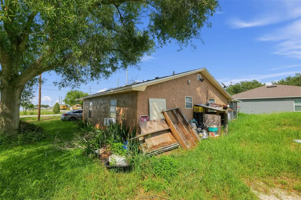 5933 WAVERLY ROAD Lake Wales, FL 33859
