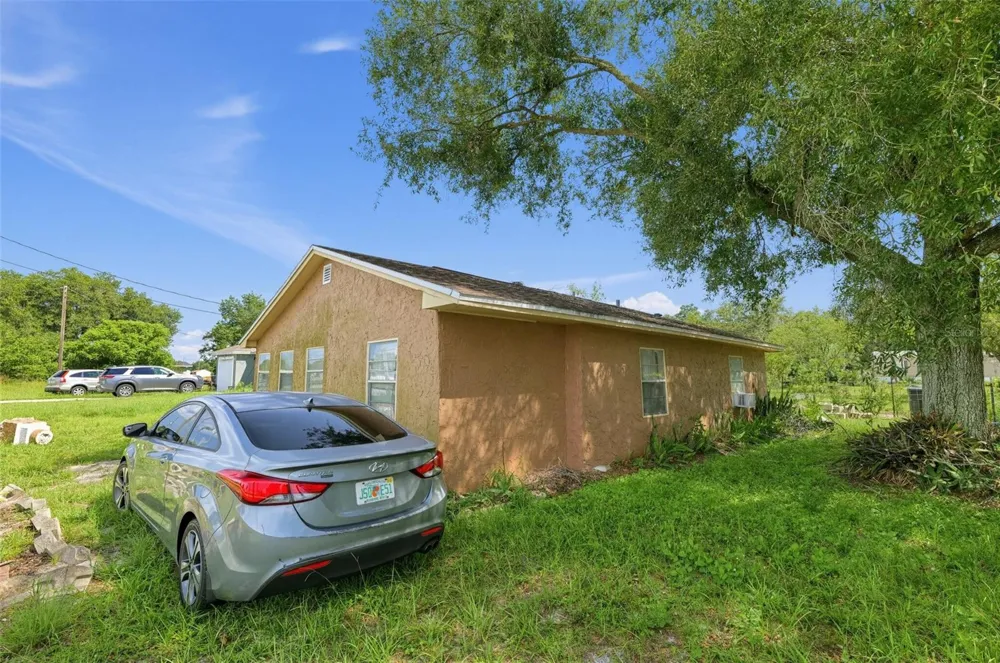 5933 WAVERLY ROAD Lake Wales, FL 33859