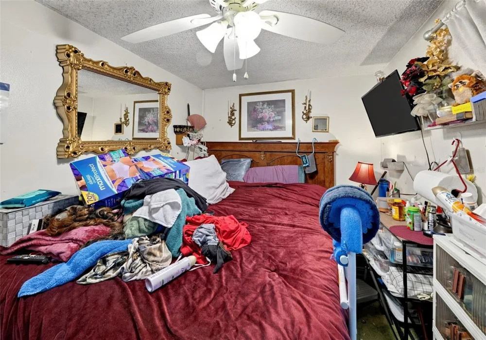 5933 WAVERLY ROAD Lake Wales, FL 33859