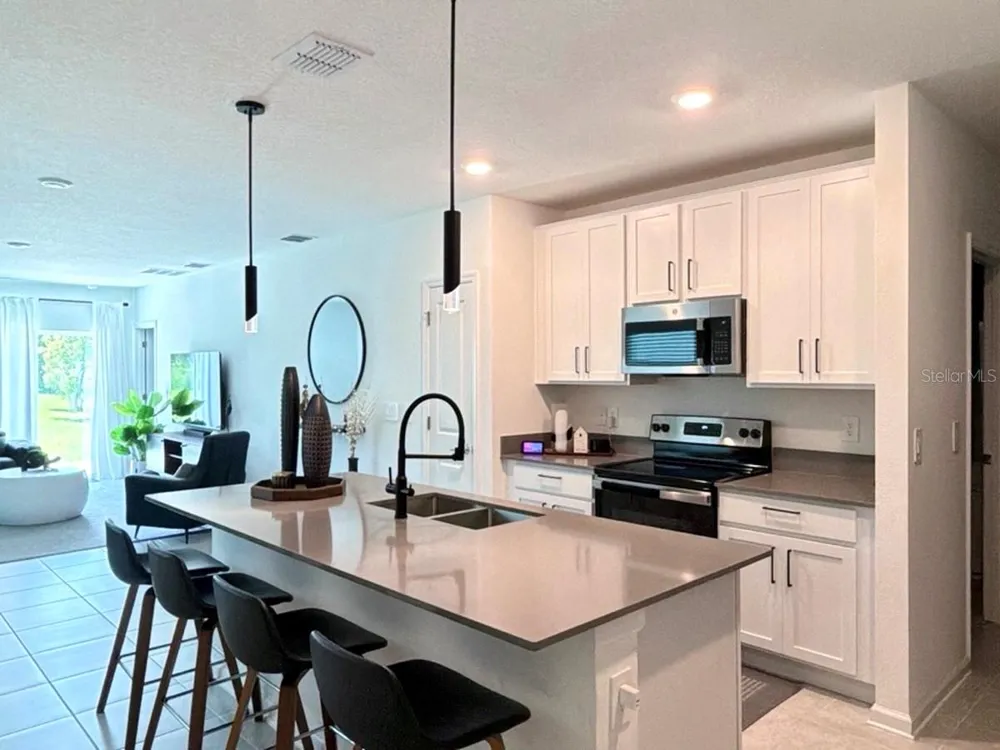 122 TINY FLOWER ROAD Davenport, FL 33837