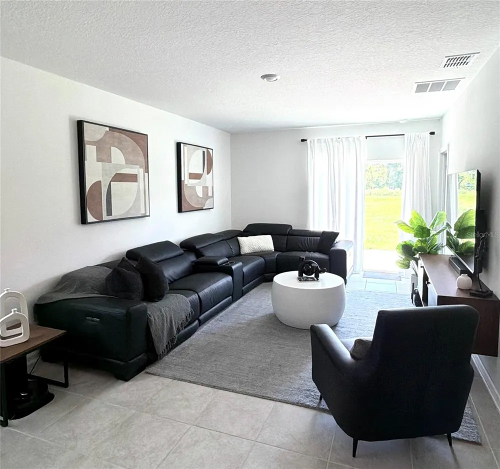 122 TINY FLOWER ROAD Davenport, FL 33837