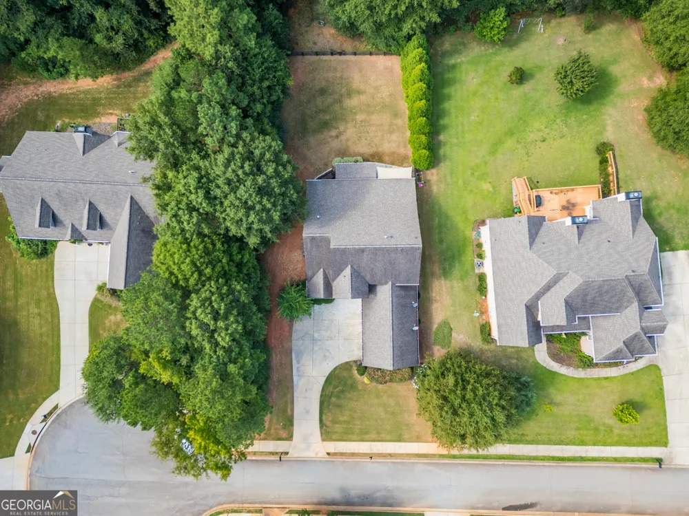 1031 Greenwood CIR Madison, GA 30650