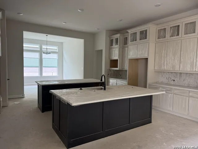 246 Raven Road Castroville, TX 78009