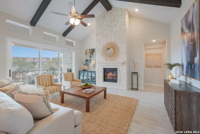 246 Raven Road Castroville, TX 78009