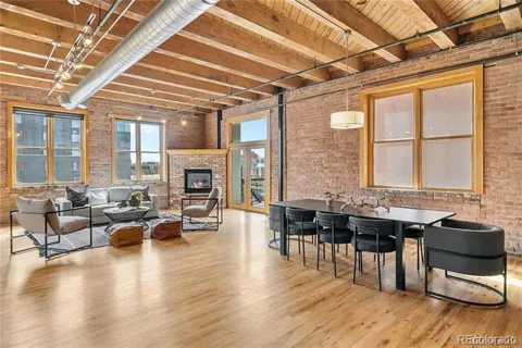 1127 Auraria Parkway #302