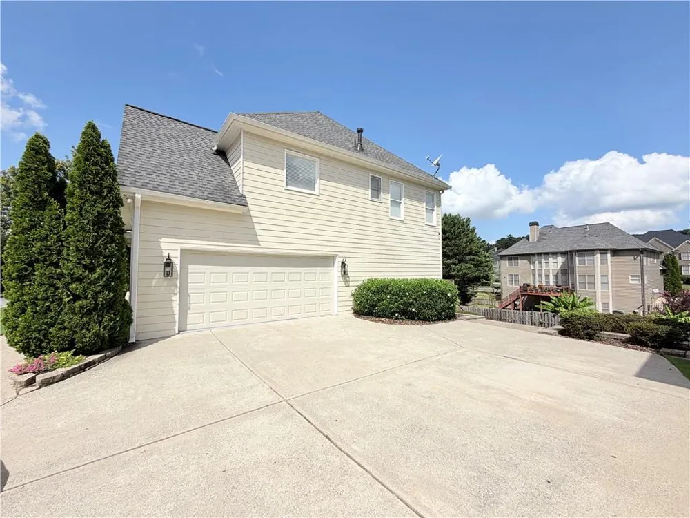1639 Mapmaker Drive Dacula, GA 30019