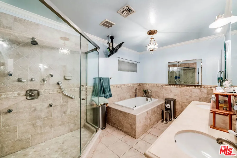 4120 W Mcfarlane Avenue Burbank, CA 91505