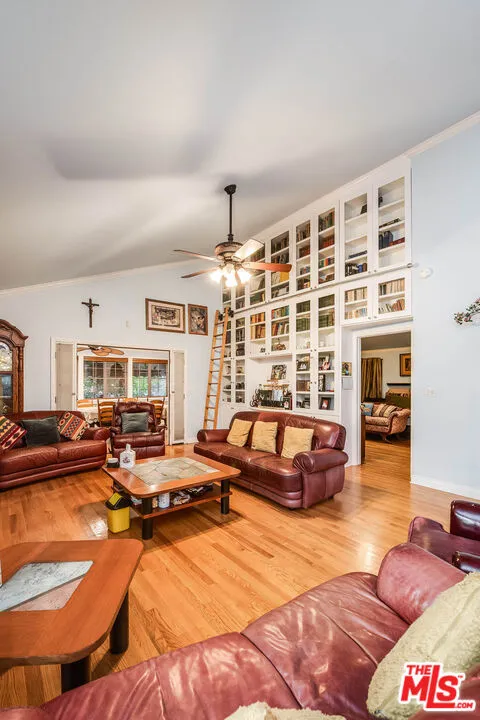 4120 W Mcfarlane Avenue Burbank, CA 91505