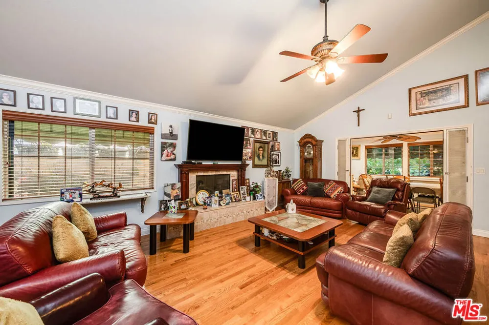 4120 W Mcfarlane Avenue Burbank, CA 91505