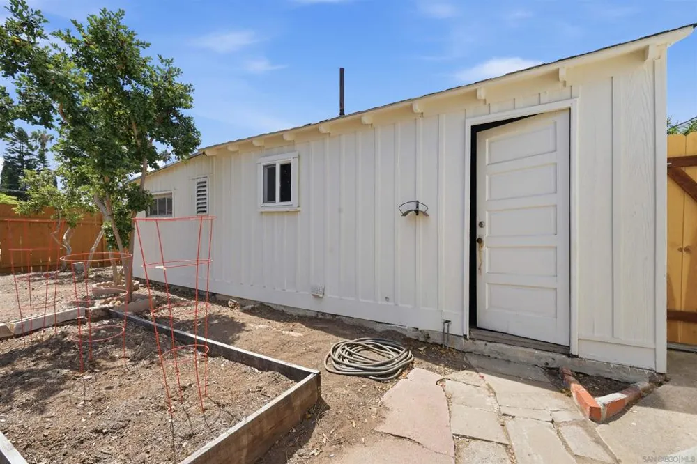 3669 Alexia Pl San Diego, CA 92116