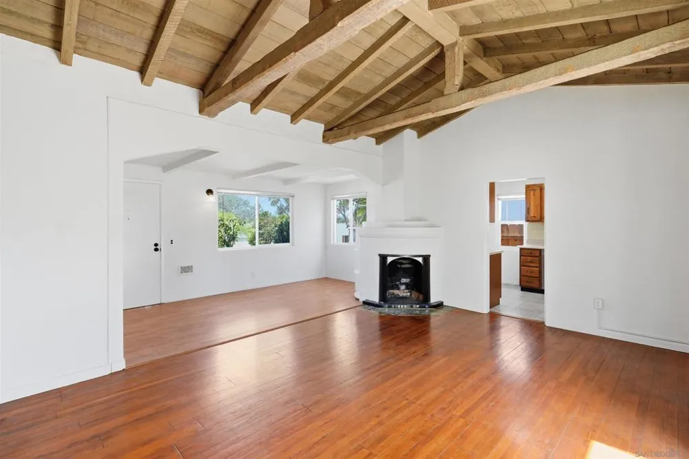 3669 Alexia Pl San Diego, CA 92116