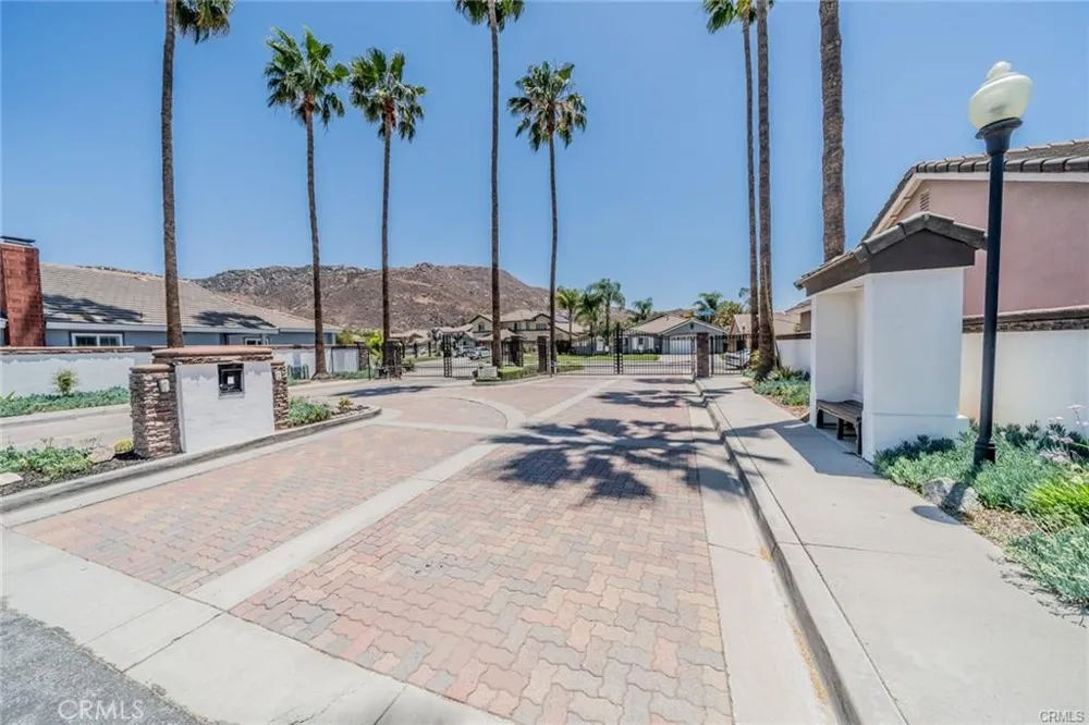28639 Carnoustie Avenue Moreno Valley, CA 92555