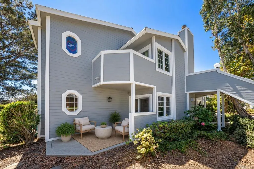 2148 S Coast Hwy Oceanside, CA 92054