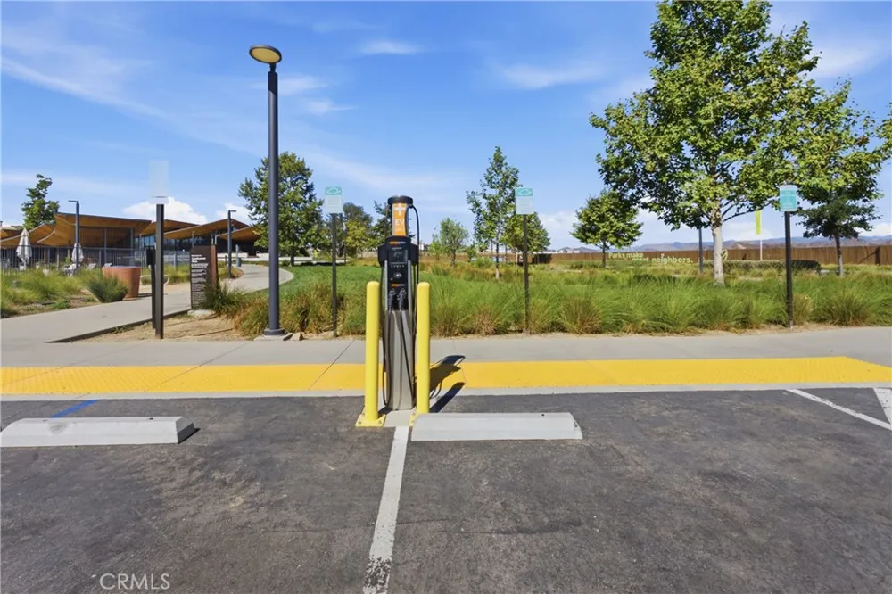 26729 Blue Hills Lp Valencia, CA 91381