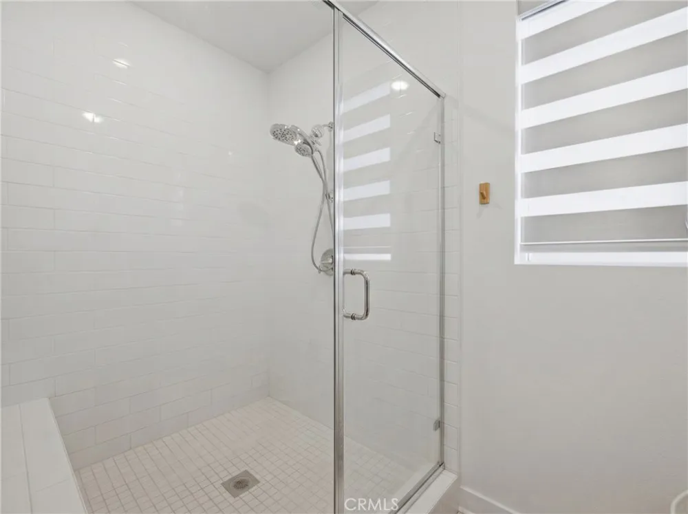 26729 Blue Hills Lp Valencia, CA 91381