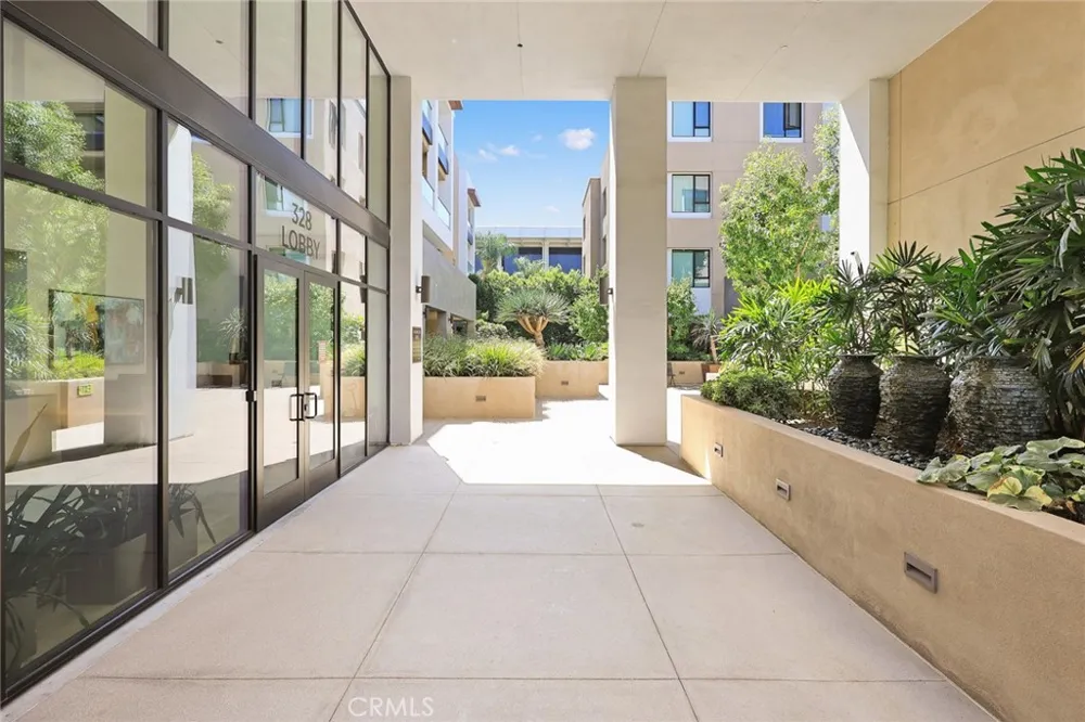 328 W Green Pasadena, CA 91105