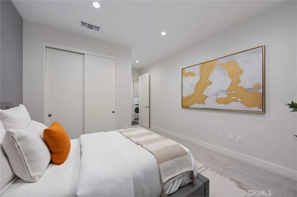 328 W Green Pasadena, CA 91105