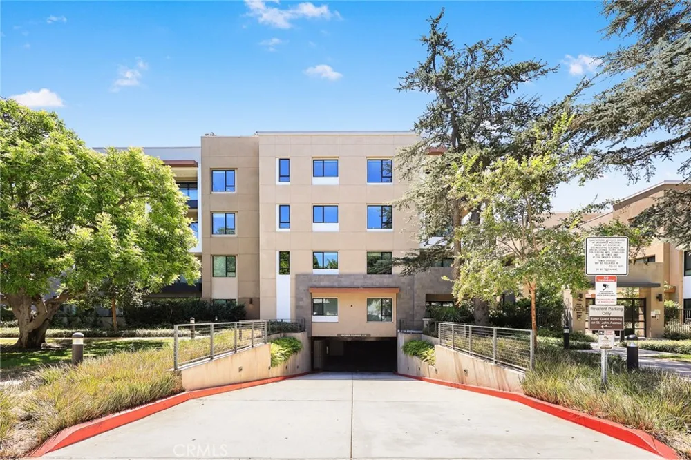 328 W Green Pasadena, CA 91105