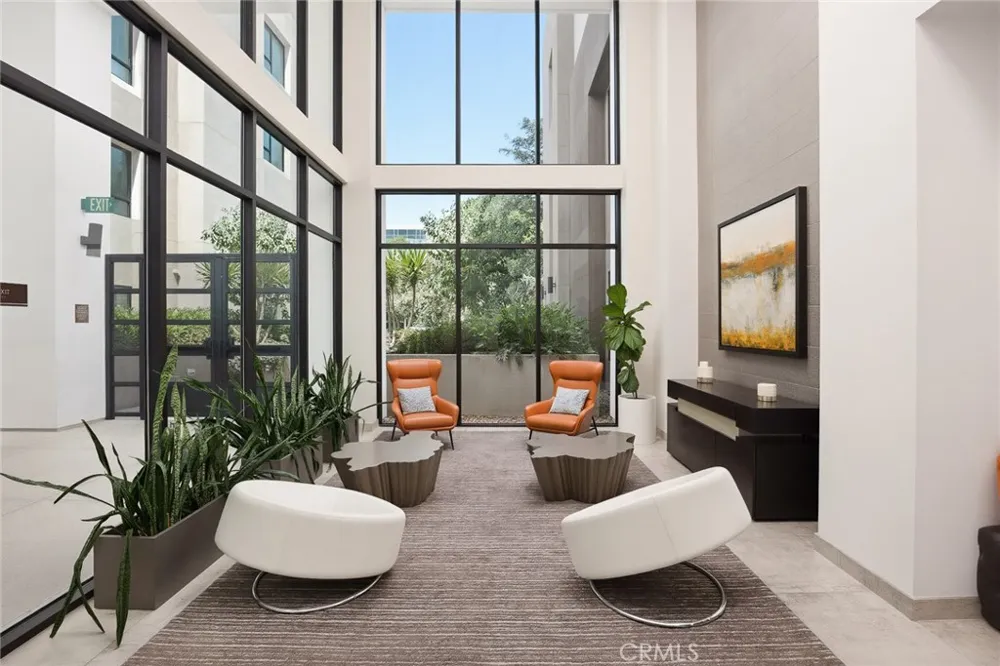 328 W Green Pasadena, CA 91105