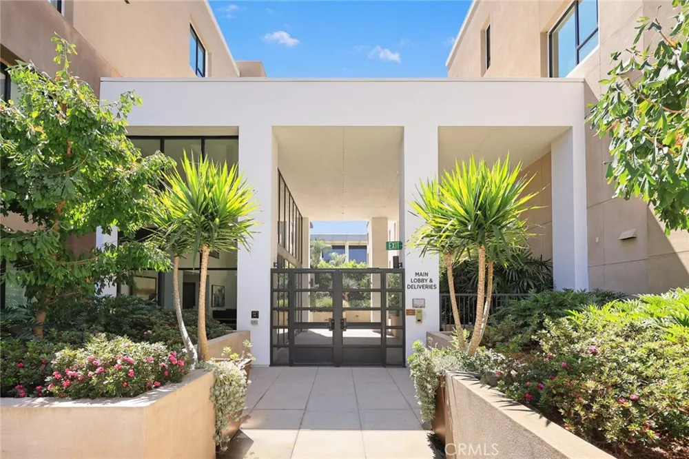 328 W Green Pasadena, CA 91105
