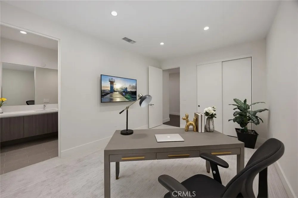 328 W Green Pasadena, CA 91105