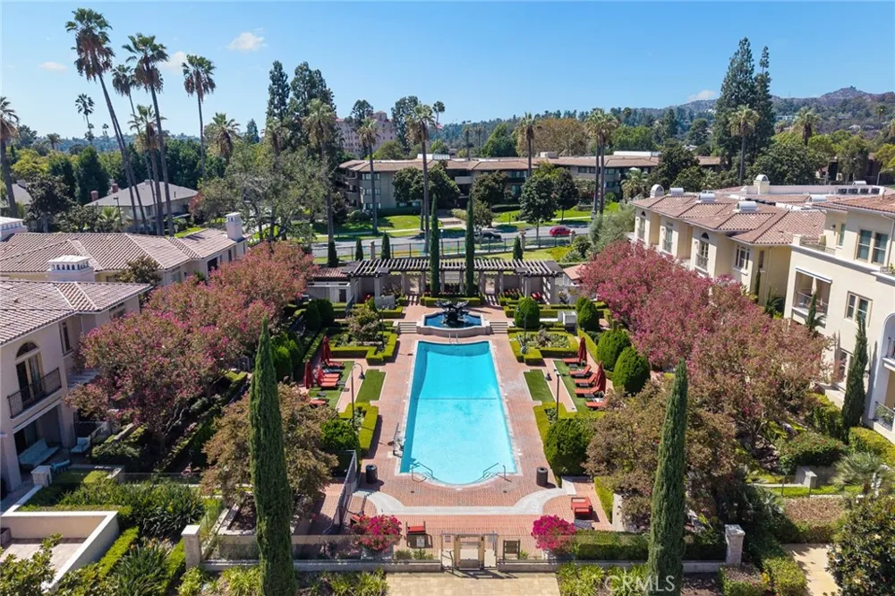328 W Green Pasadena, CA 91105