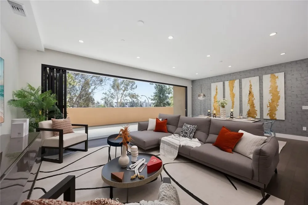 328 W Green Pasadena, CA 91105