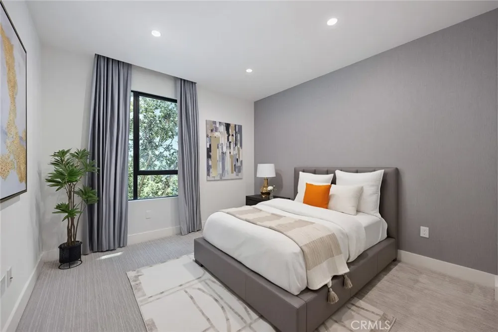 328 W Green Pasadena, CA 91105
