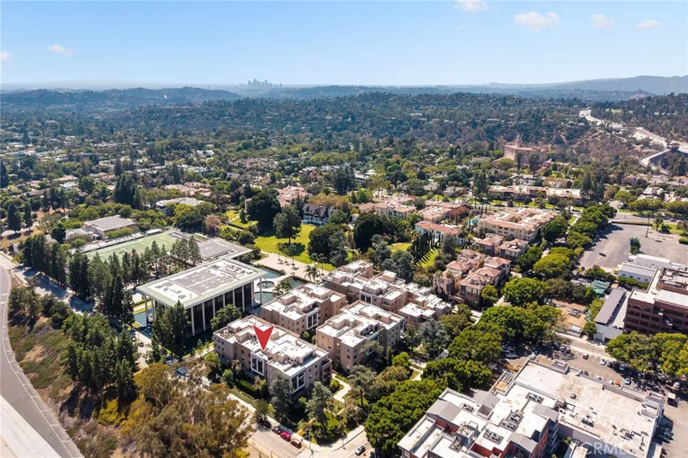 328 W Green Pasadena, CA 91105