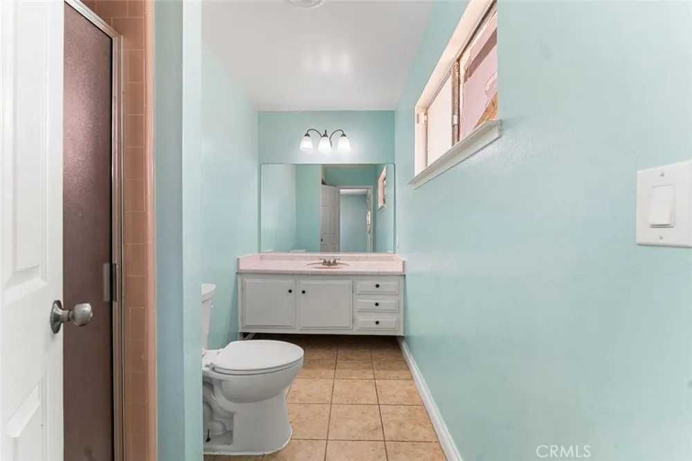 38447 2nd Street E Palmdale, CA 93550