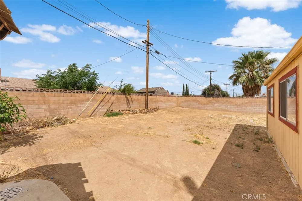 38447 2nd Street E Palmdale, CA 93550