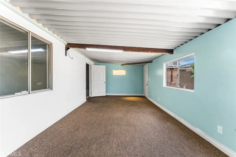 38447 2nd Street E Palmdale, CA 93550