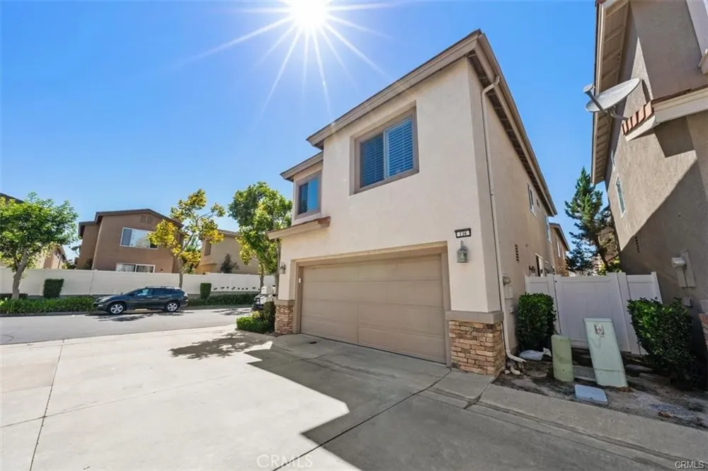 136 Woodcrest Ln Aliso Viejo, CA 92656