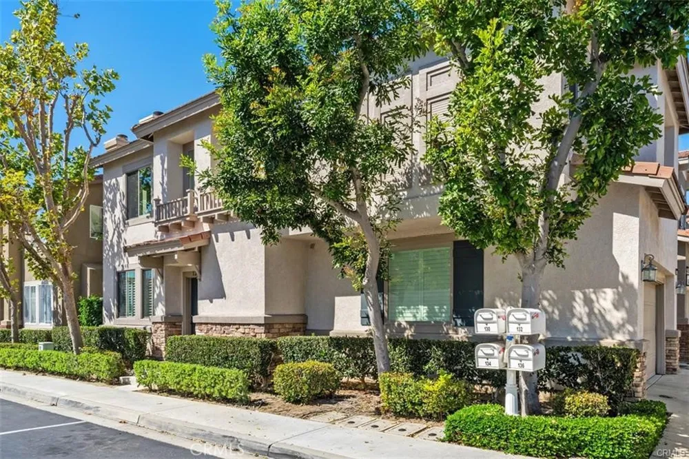 136 Woodcrest Ln Aliso Viejo, CA 92656