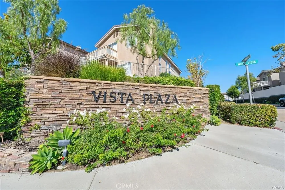 136 Woodcrest Ln Aliso Viejo, CA 92656