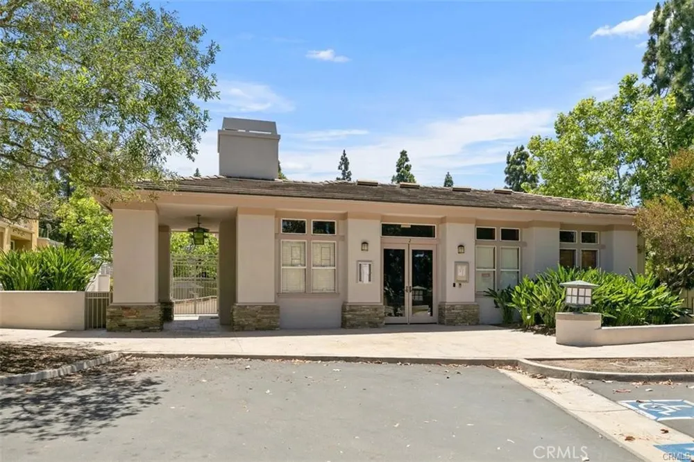 136 Woodcrest Ln Aliso Viejo, CA 92656