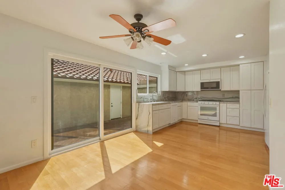 6845 Valley Circle Boulevard #22 West Hills, CA 91307