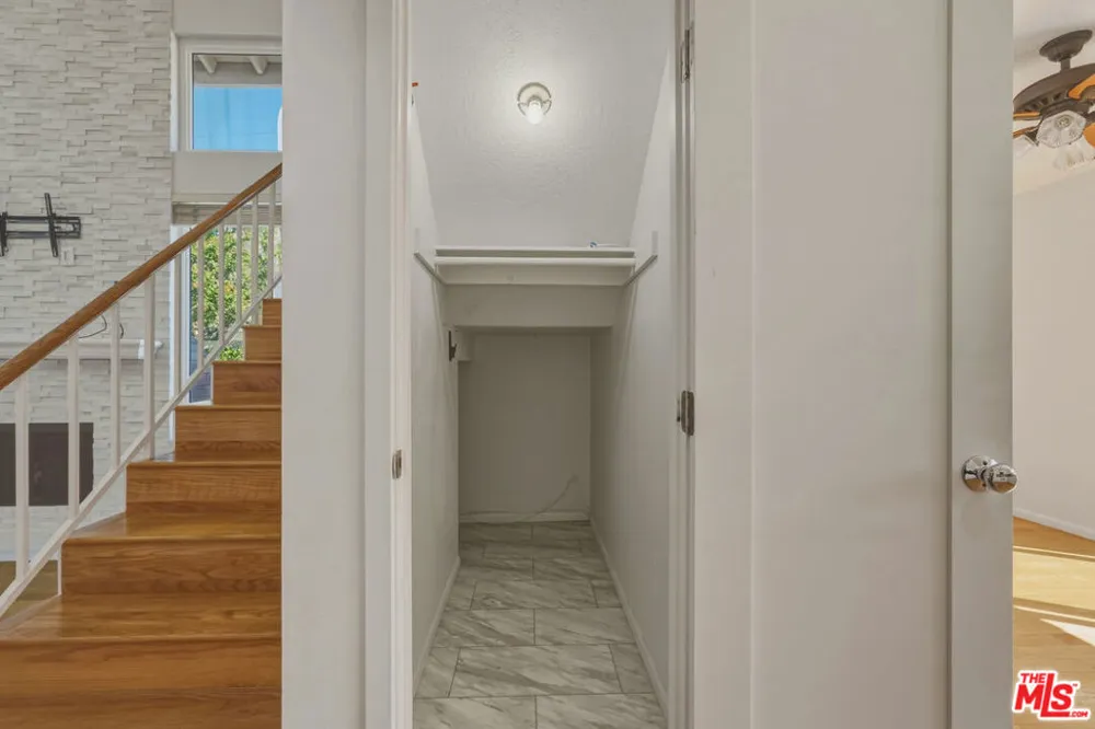 6845 Valley Circle Boulevard #22 West Hills, CA 91307