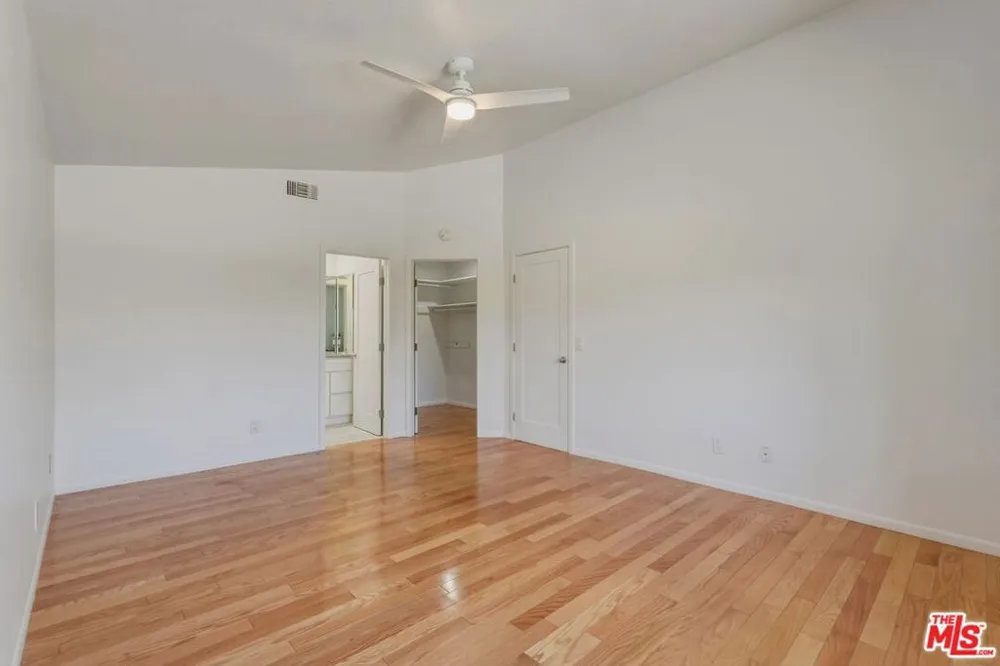 6845 Valley Circle Boulevard #22 West Hills, CA 91307