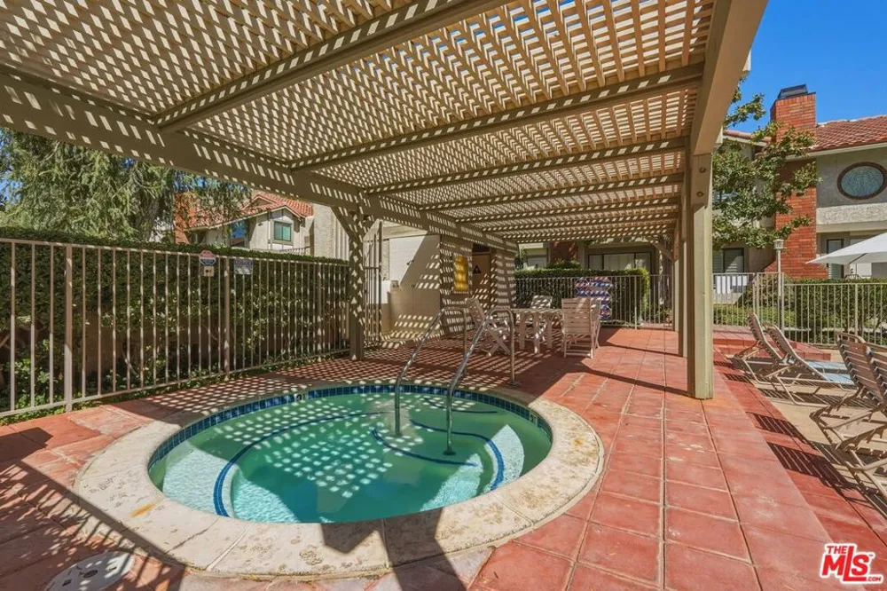 6845 Valley Circle Boulevard #22 West Hills, CA 91307