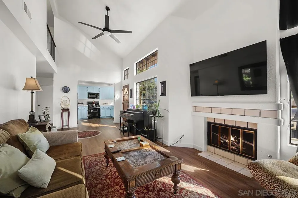3756 Caminito Cielo Del Mar San Diego, CA 92130