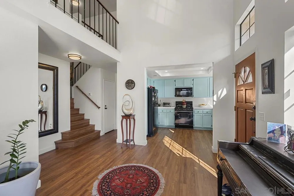 3756 Caminito Cielo Del Mar San Diego, CA 92130