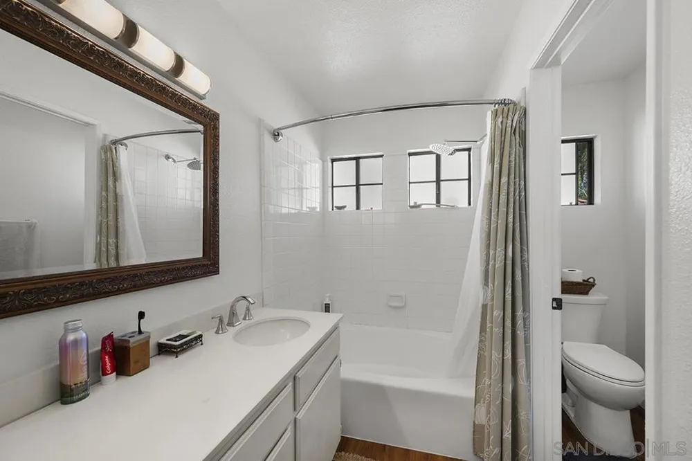 3756 Caminito Cielo Del Mar San Diego, CA 92130