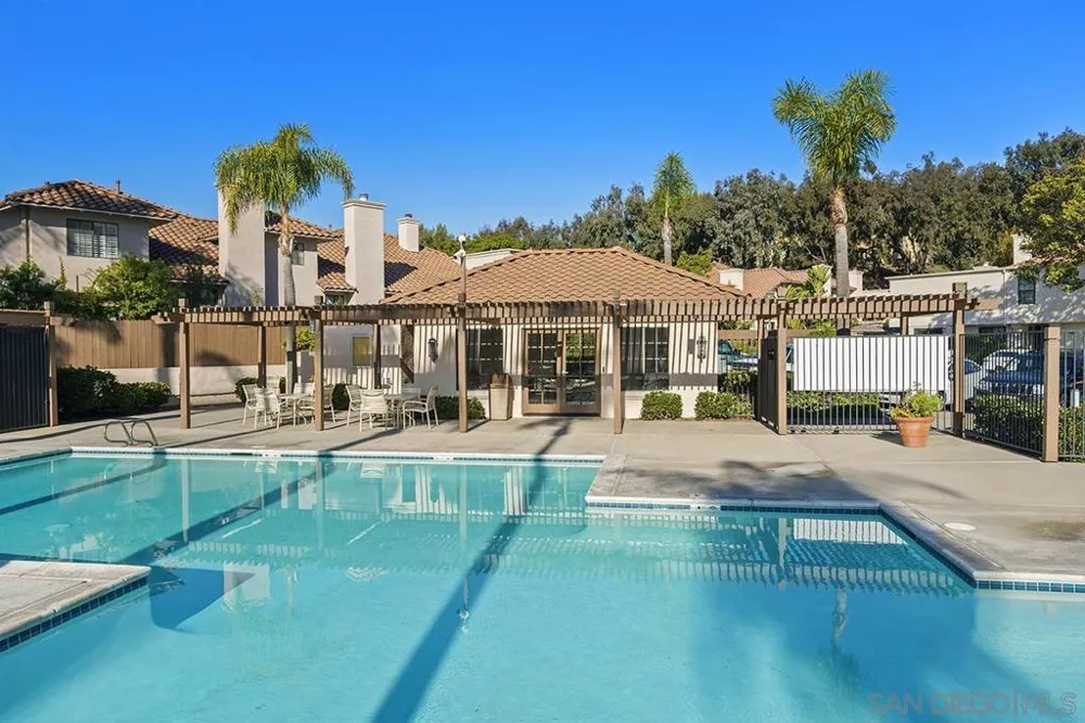 3756 Caminito Cielo Del Mar San Diego, CA 92130