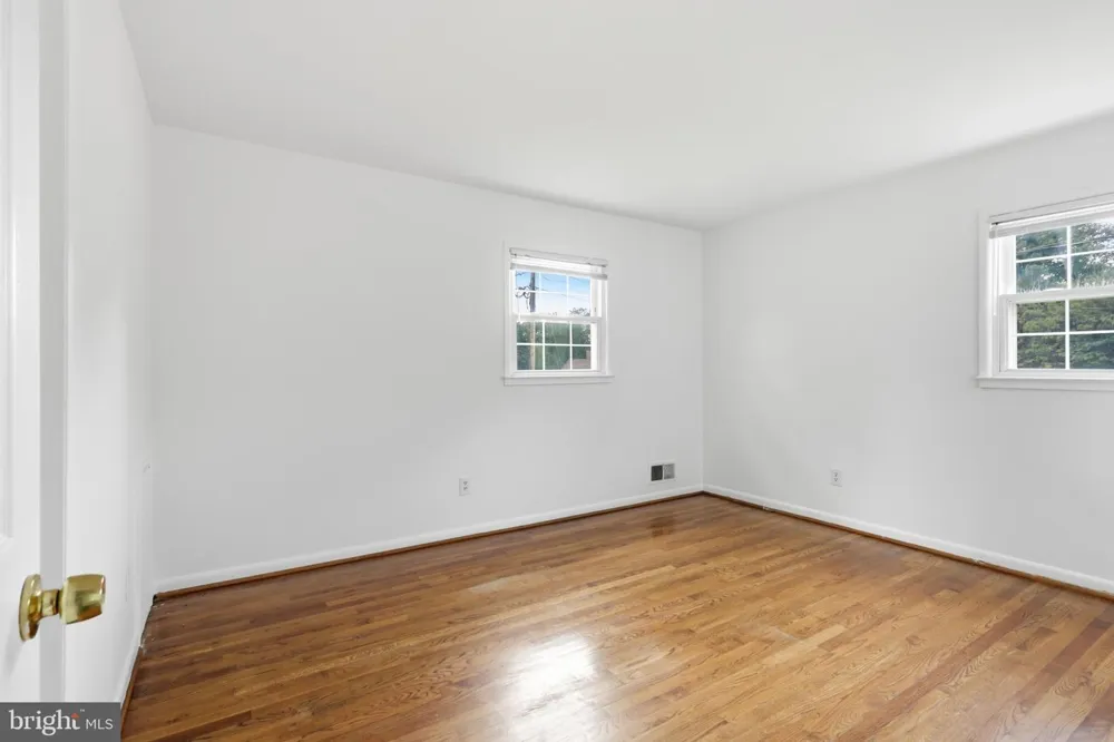 6408 KROY DRIVE Springfield, VA 22150