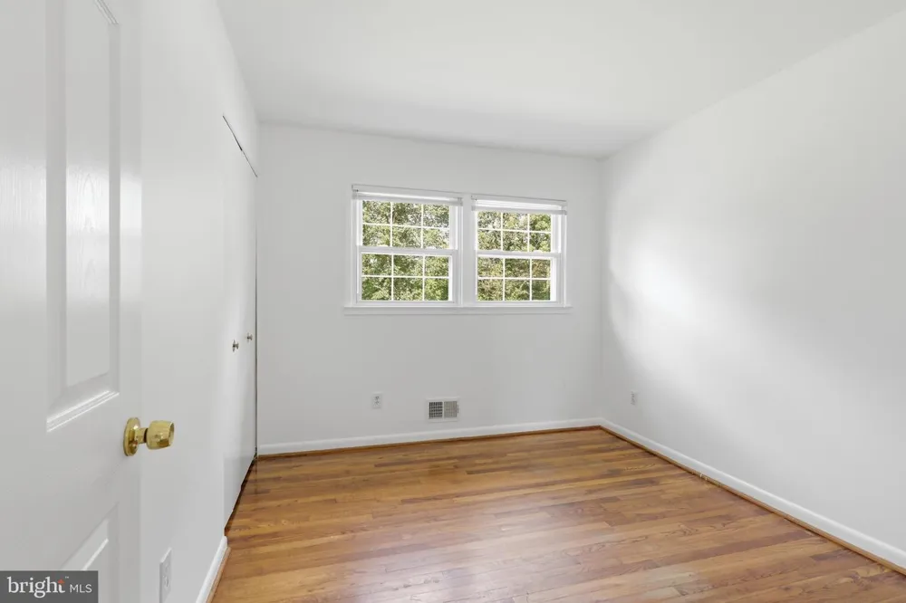 6408 KROY DRIVE Springfield, VA 22150