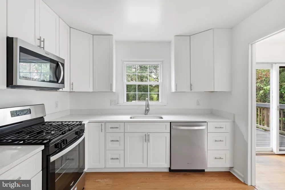 6408 KROY DRIVE Springfield, VA 22150